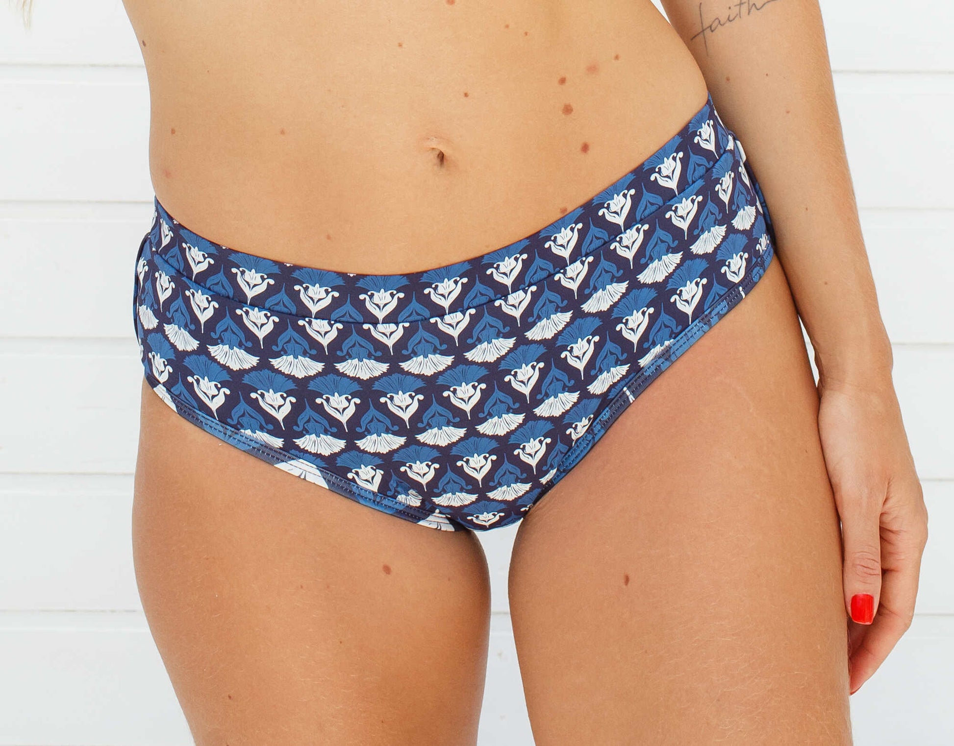 Conjunto Calcinha Absorvente e Biquíni Menstrual - Fluxo Moderado - Maui