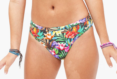 Alecrim - Primeiros Ciclos - Calcinha Absorvente e Biquíni Menstrual - Fluxo Moderado - Flora