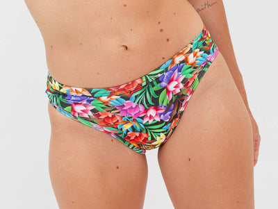 Alecrim - Calcinha Absorvente e Biquíni Menstrual - Fluxo Moderado - Flora