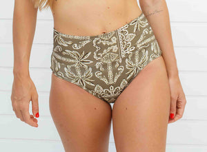 Amapola - Calcinha Absorvente e Biquíni Menstrual - Fluxo Super Intenso - Verbena