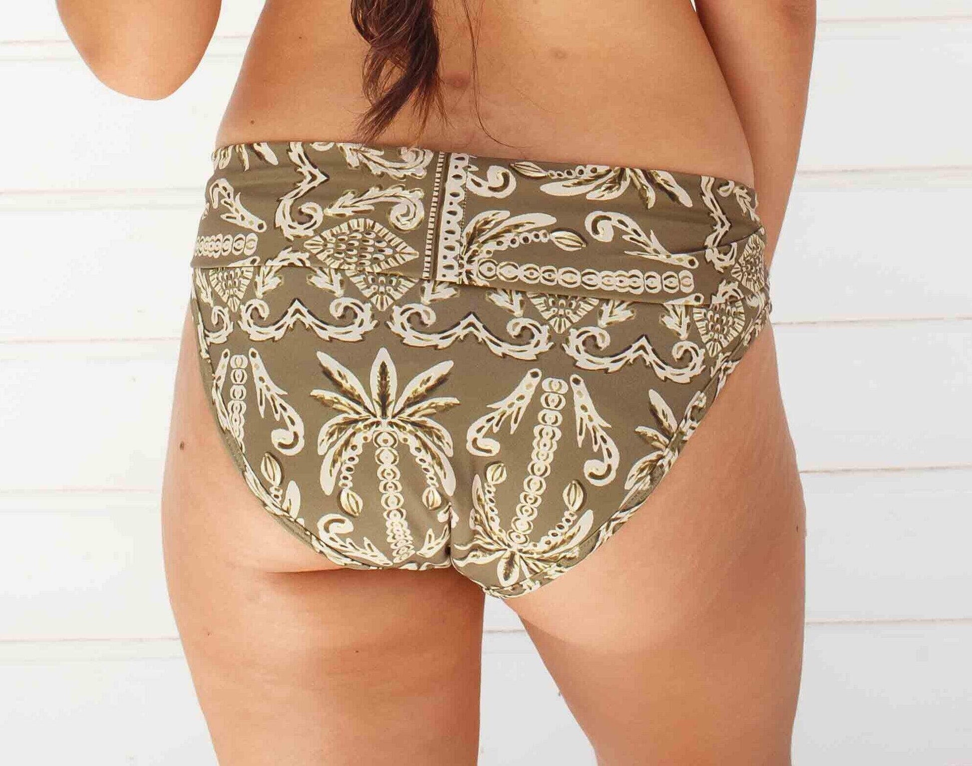 Amapola - Primeiros Ciclos - Calcinha Absorvente e Biquíni Menstrual - Fluxo Super Intenso - Verbena