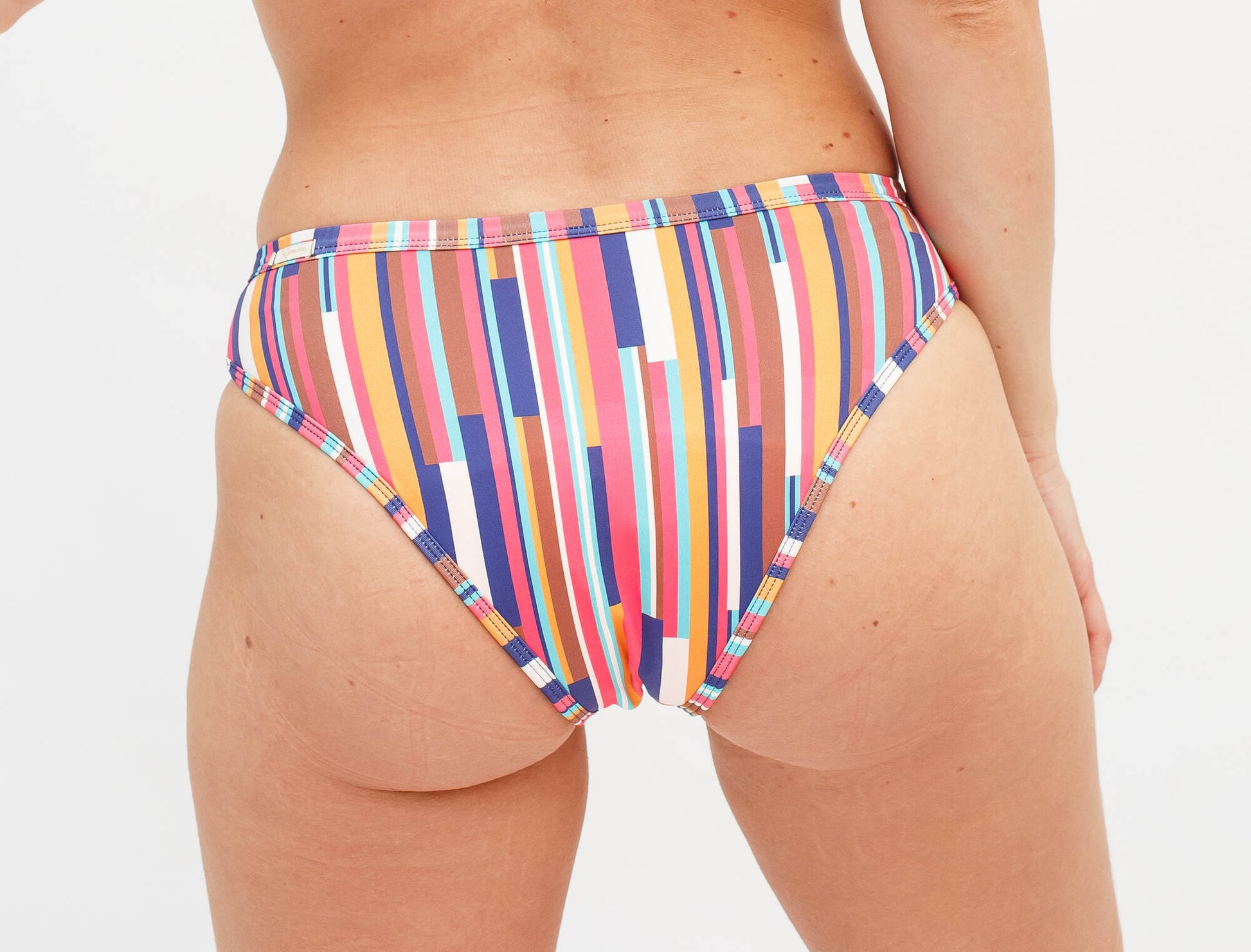 Annya - Calcinha Absorvente e Biquíni Menstrual - Fluxo Intenso - Lina