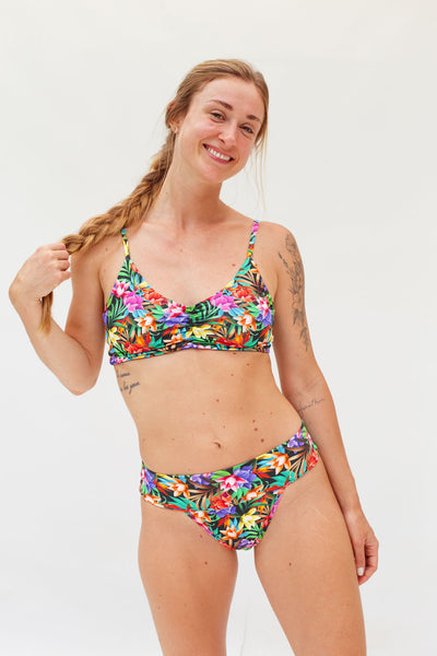 Conjunto Calcinha Absorvente e Biquíni Menstrual - Fluxo Leve - Flora