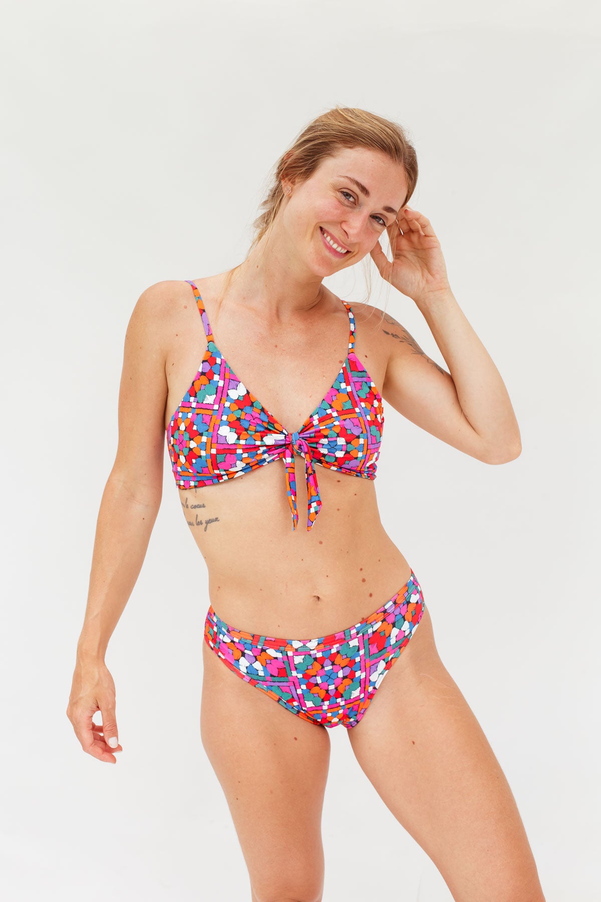 Conjunto Calcinha Absorvente e Biquíni Menstrual - Fluxo Intenso - Aquarela