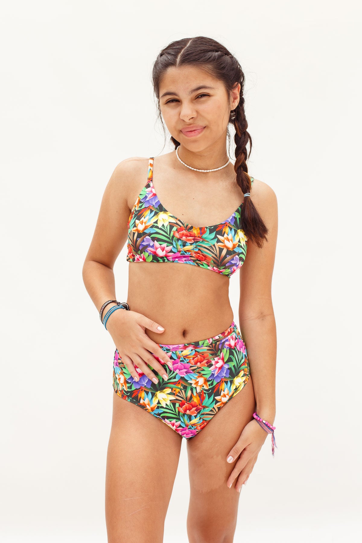 Conjunto Calcinha Absorvente e Biquíni Menstrual - Primeiros Ciclos - Hot Pant Fluxo Intenso + Bolsinha de Gel - Flora