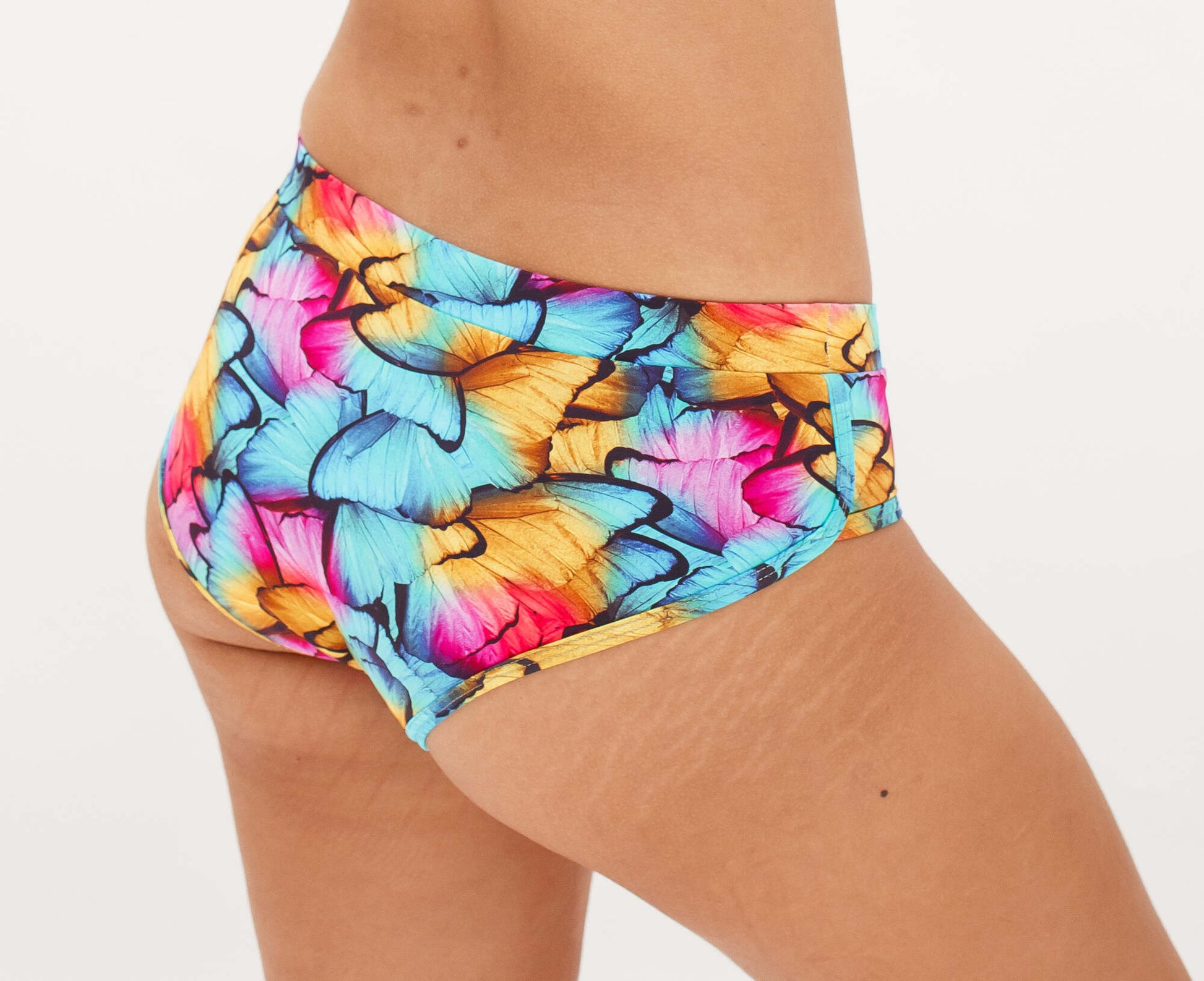 Nina - Primeiros Ciclos - Calcinha Absorvente e Biquíni Menstrual - Fluxo Intenso - Butterfly