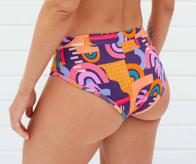 Nina - Calcinha Absorvente e Biquíni Menstrual - Fluxo Intenso - Colors