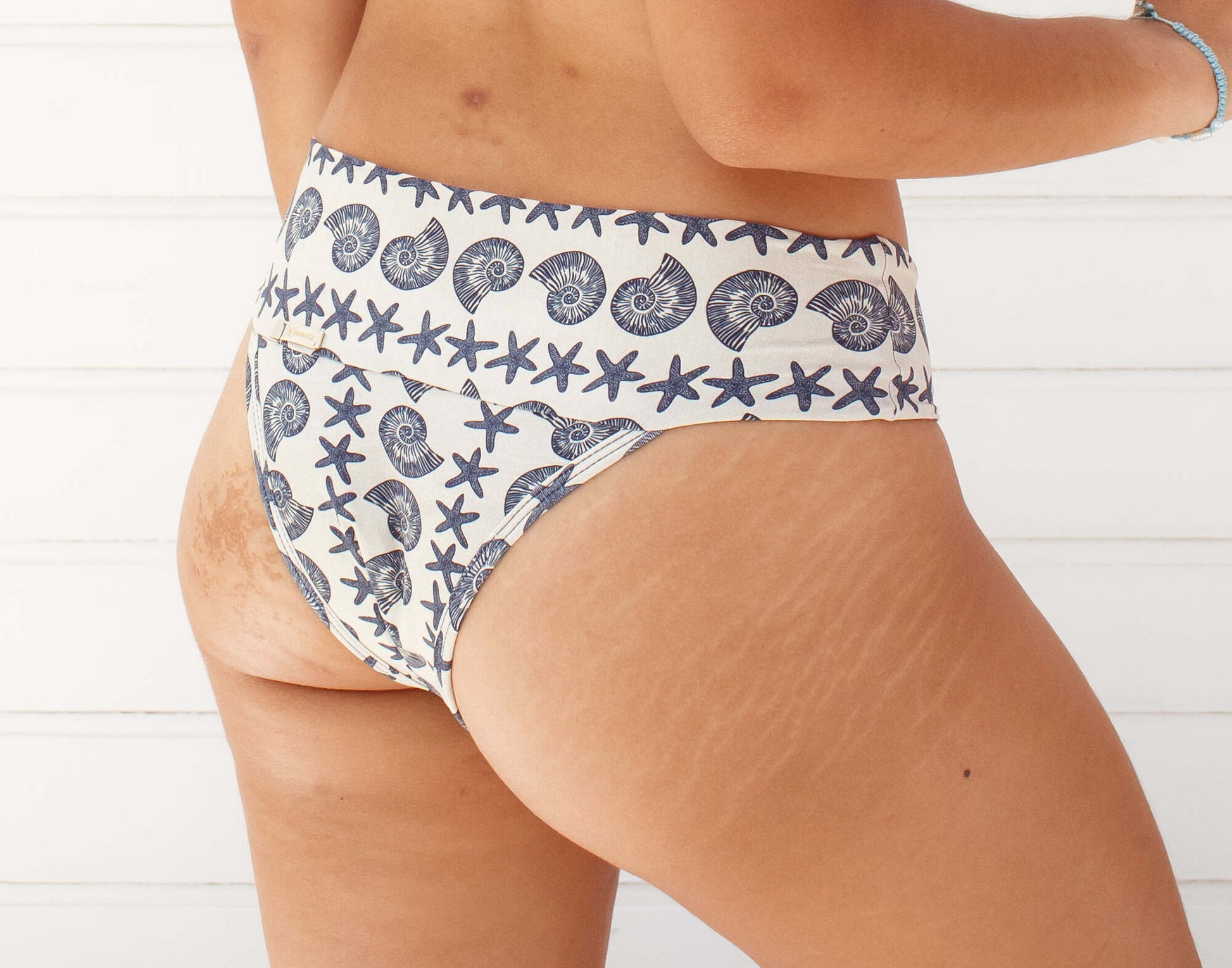 Safira - Primeiros Ciclos - Calcinha Absorvente e Biquíni Menstrual - Fluxo Intenso - Brisa